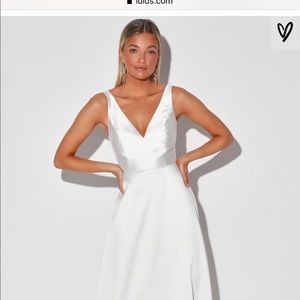 Lulu's White Dress size XS never worn with tags